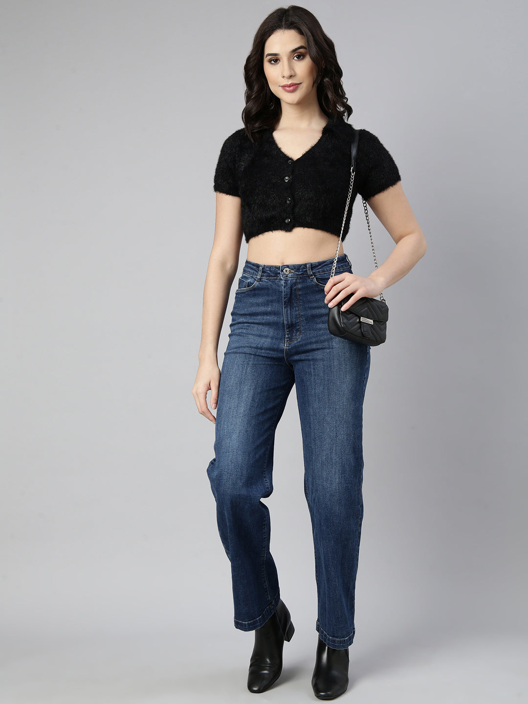 Women Solid Black Crop Top