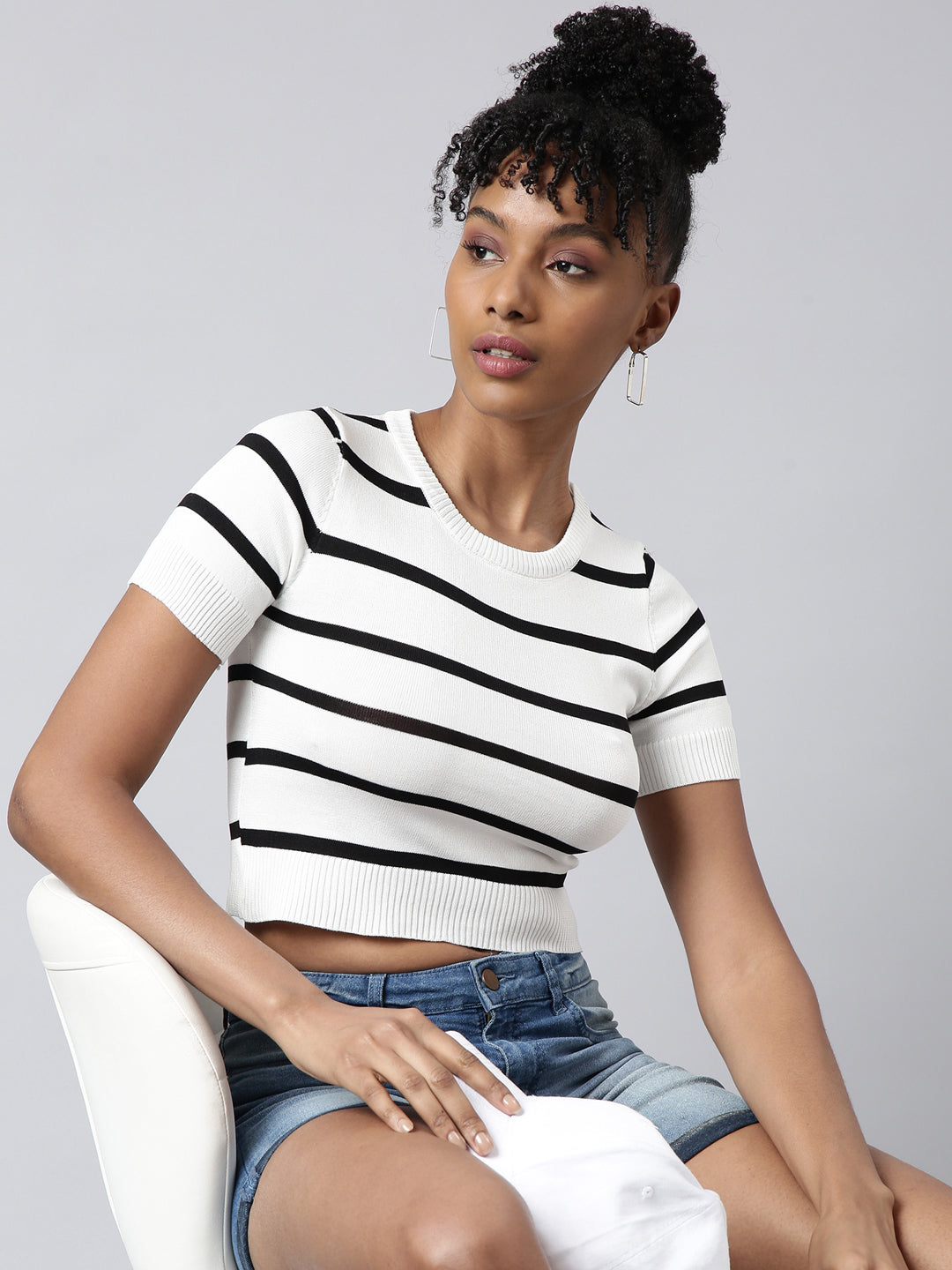 Women White Horizontal Stripes Fitted Crop Top