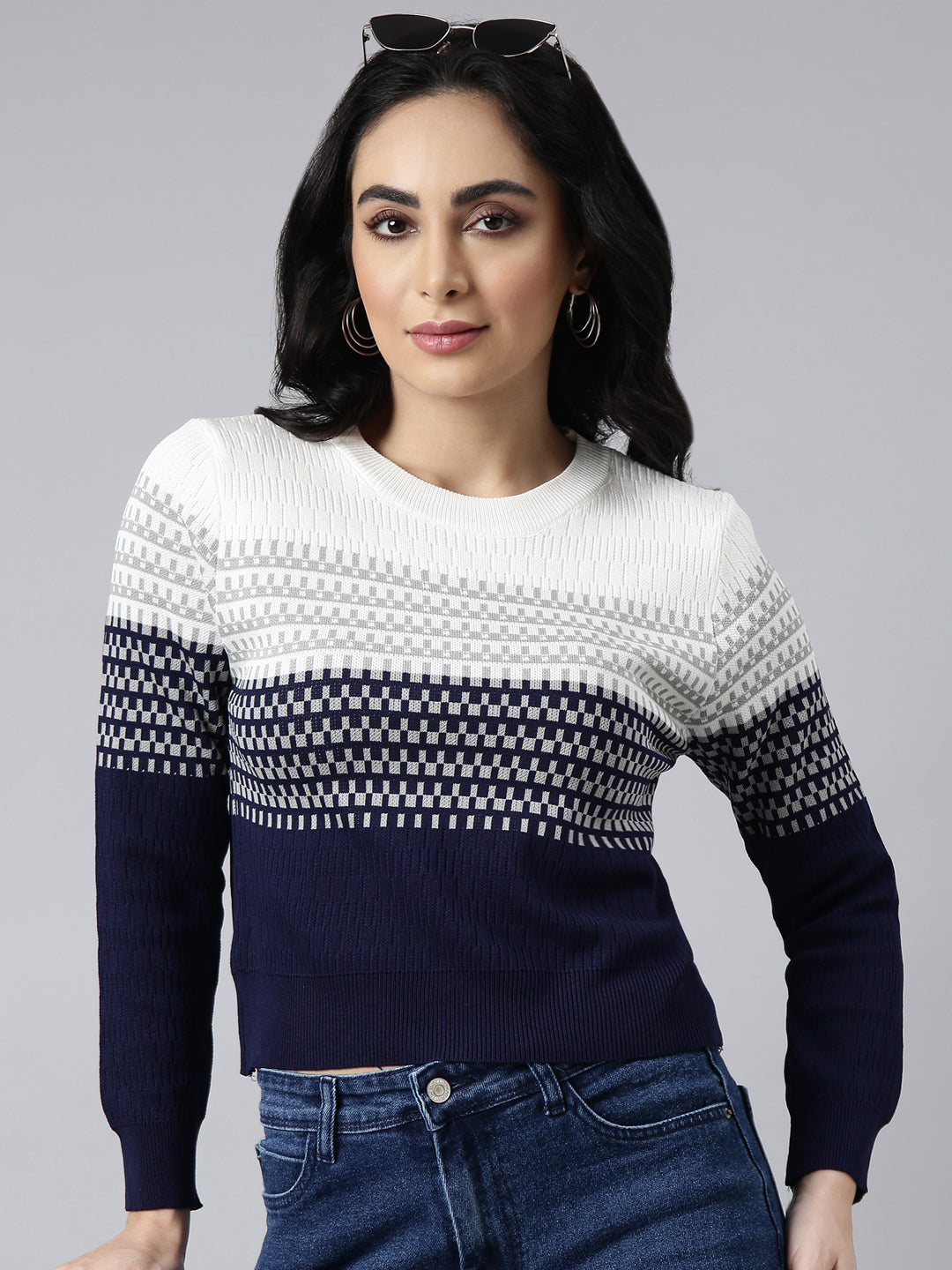 Women's Navy Blue Geometric Fitted Top