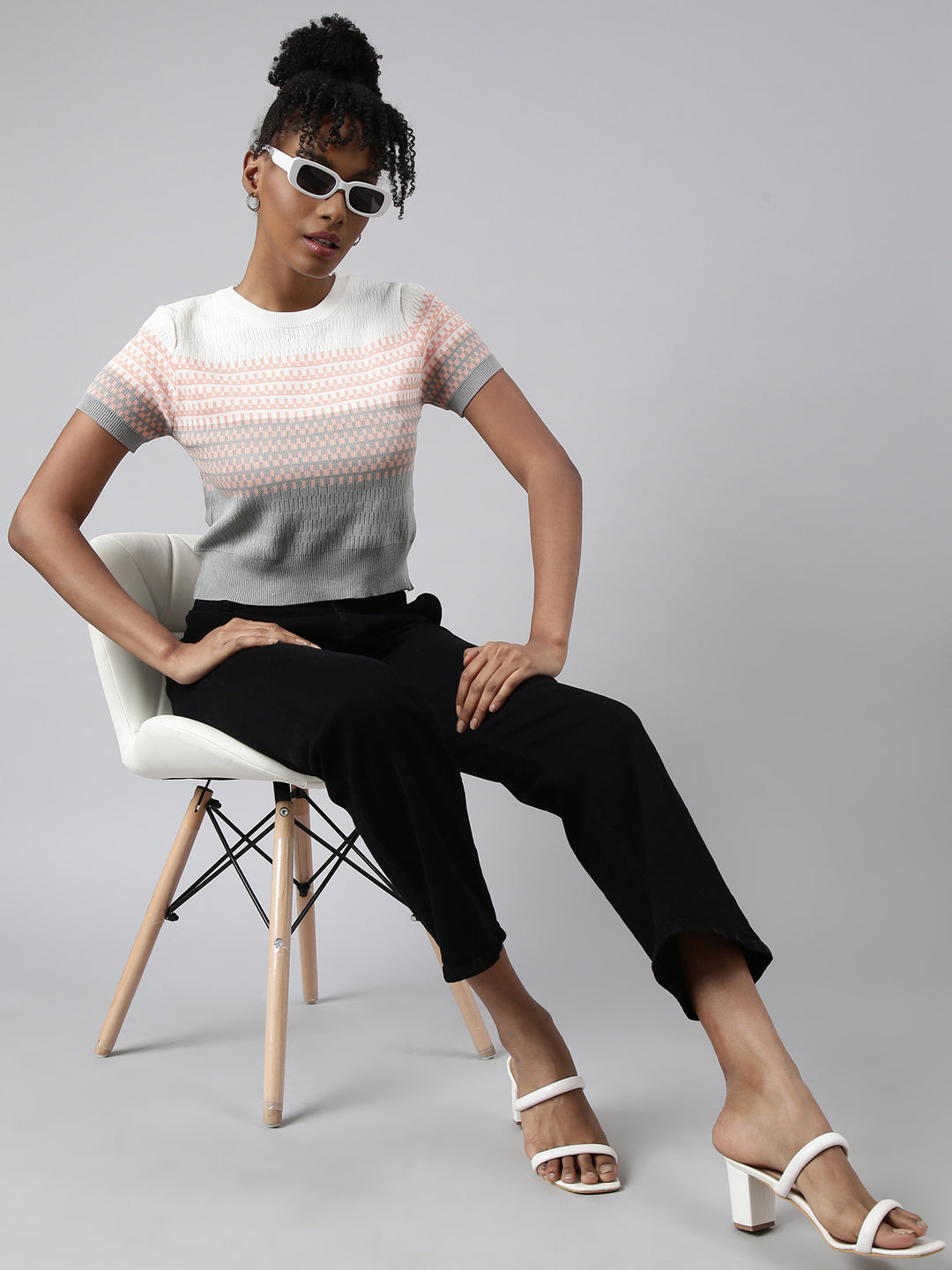 Women's Grey Geometric Fitted Top