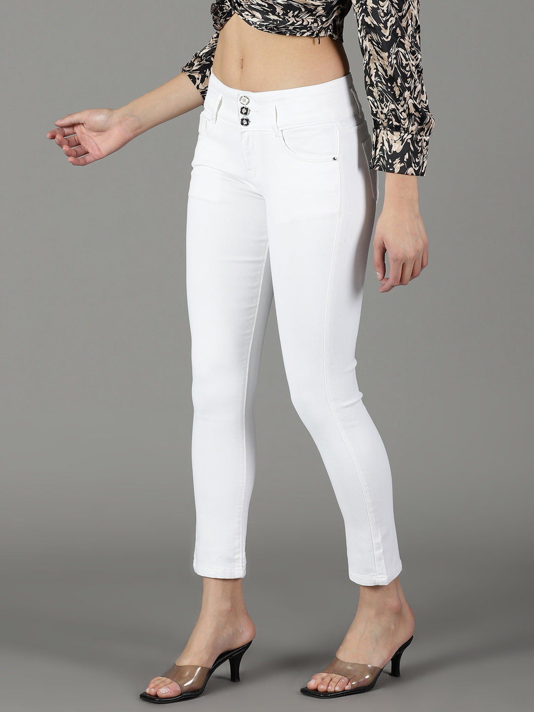 Women's White Solid Slim Fit Denim Jeans