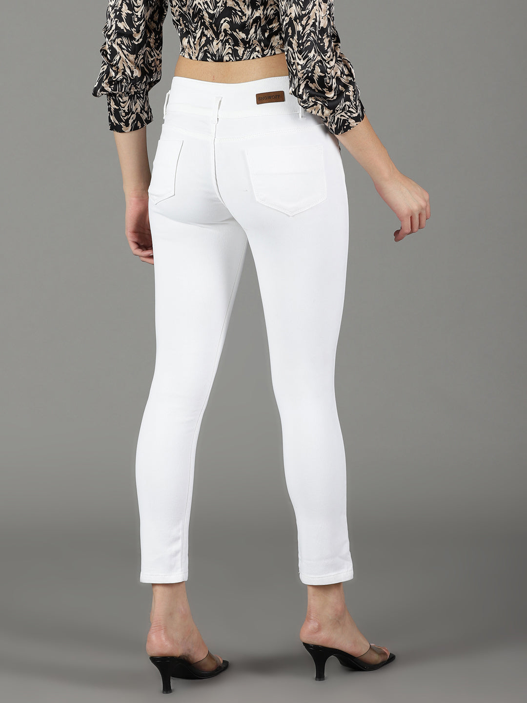 Women's White Solid Slim Fit Denim Jeans