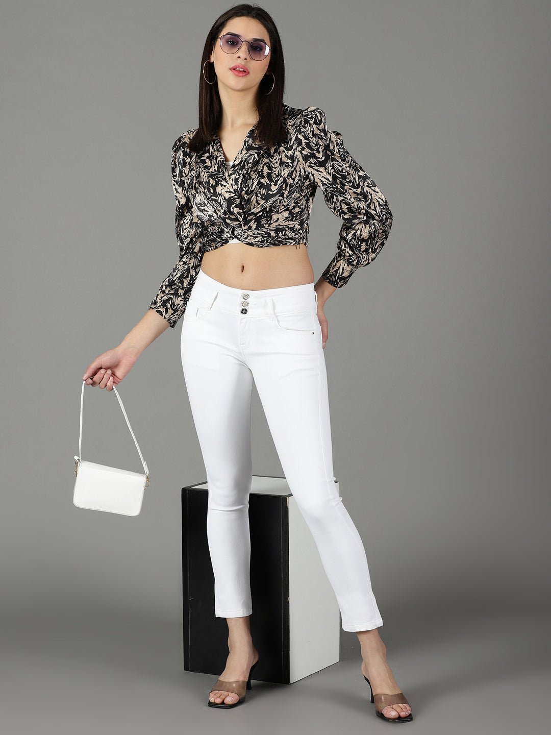 Women's White Solid Slim Fit Denim Jeans