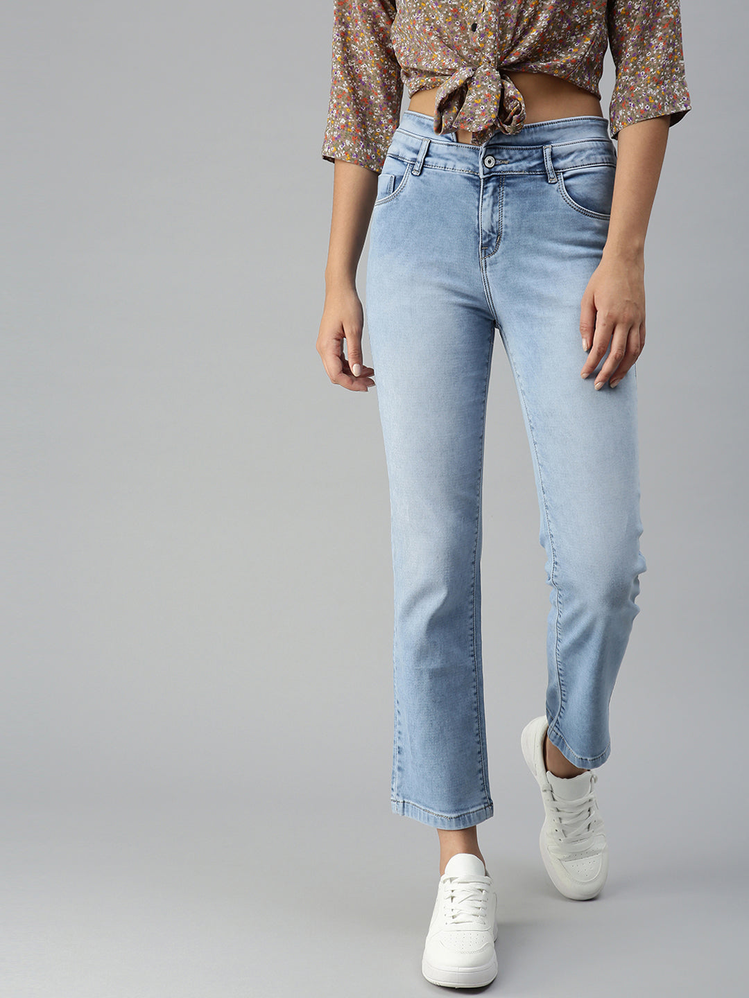 Women's Blue Solid Denim Straight Jeans