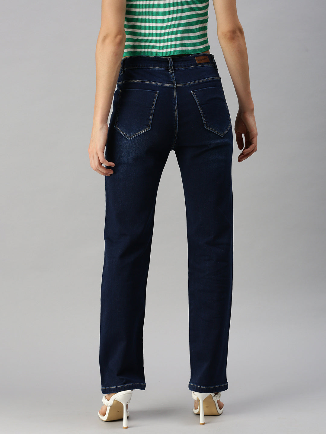 Women's Blue Solid Relaxed Fit Denim Jeans