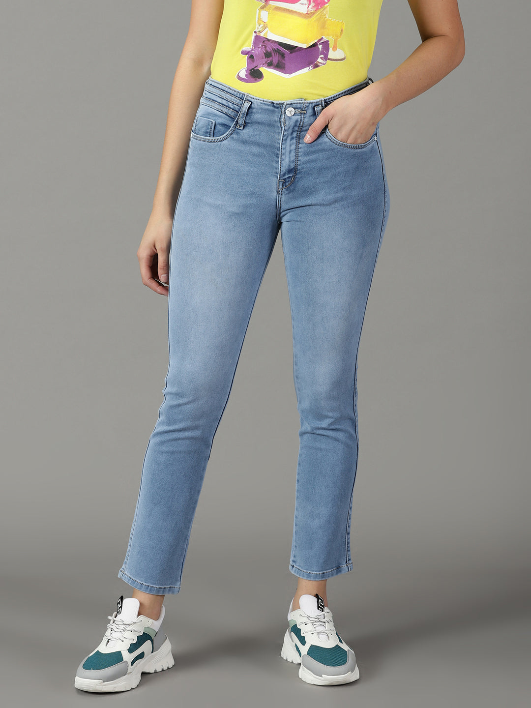 Women's Blue Solid Fit Denim Jeans