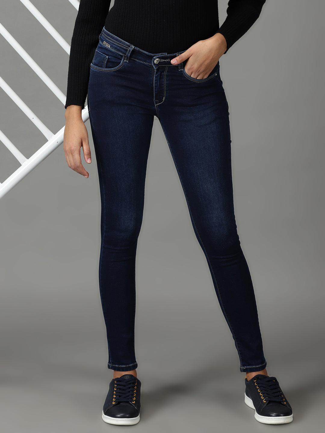 Women's Navy Blue Solid Slim Fit Denim Jeans