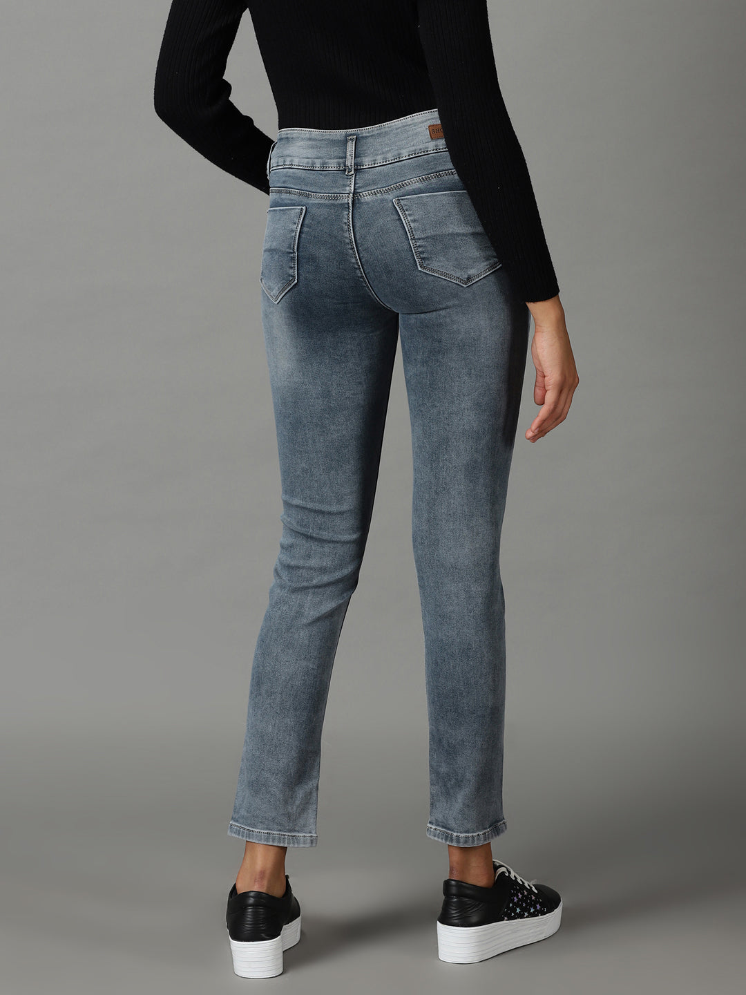 Women's Grey Solid Fit Denim Jeans