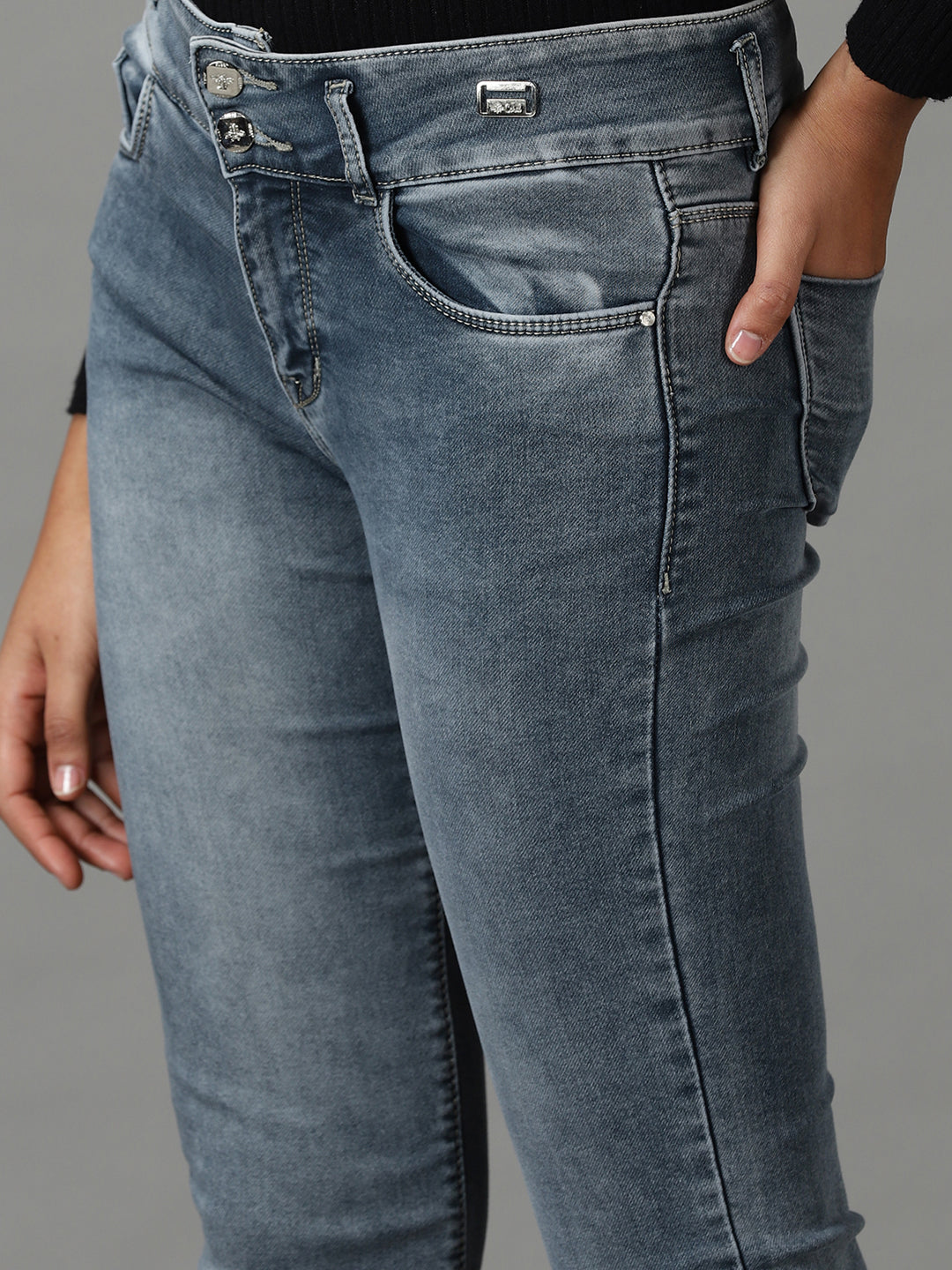 Women's Grey Solid Fit Denim Jeans