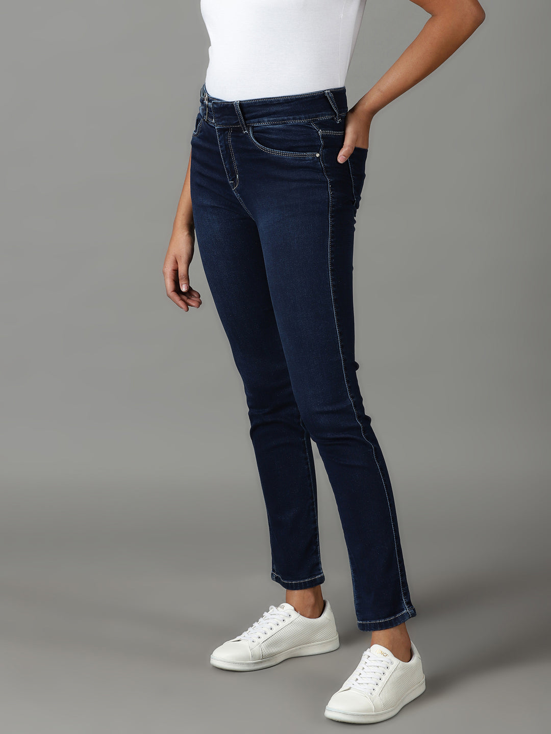 Women's Navy Blue Solid Super Skinny Fit Denim Jeans