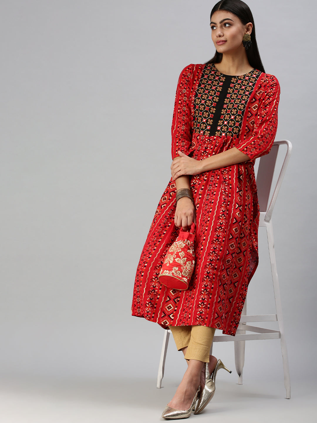 Women's Red Printed Straight Kurta