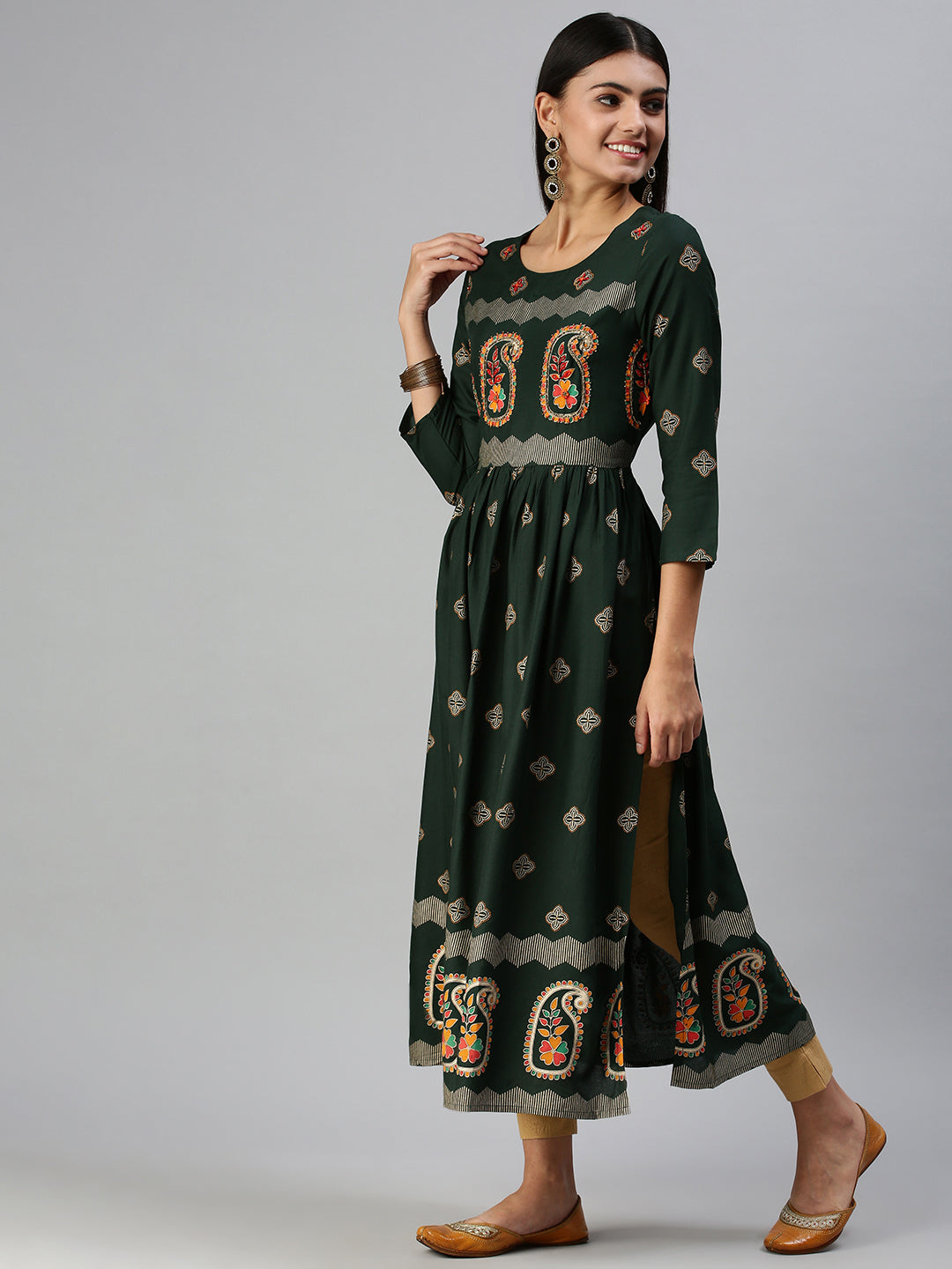 Women's Green Printed Straight Kurta