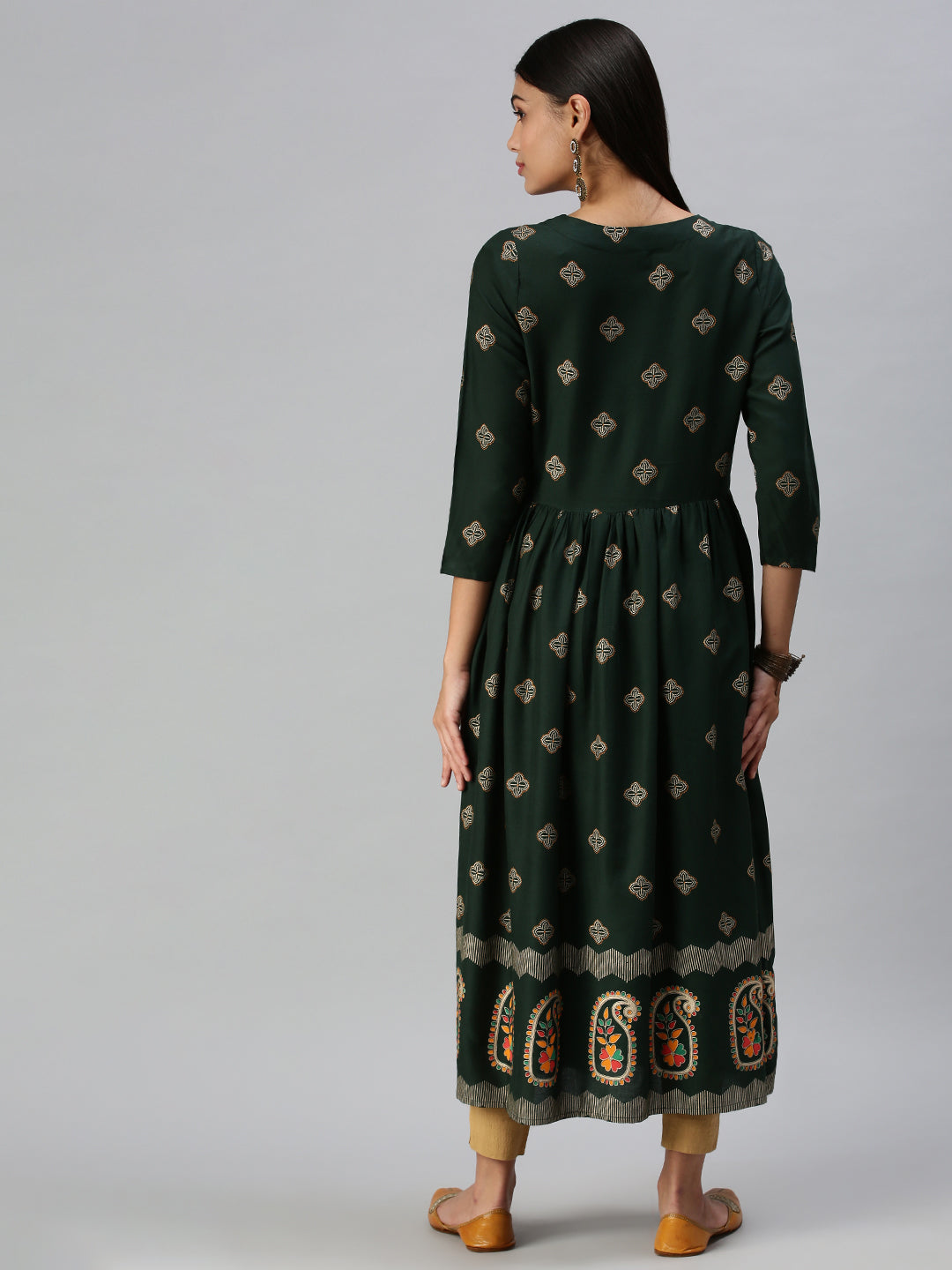 Women's Green Printed Straight Kurta