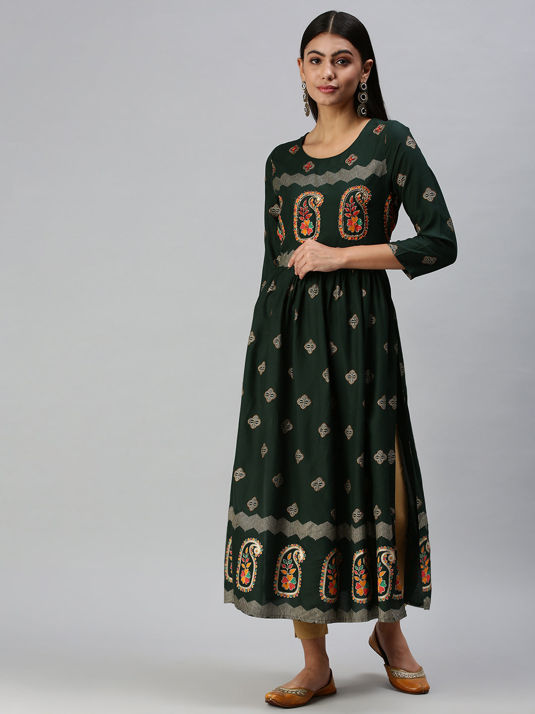 Women's Green Printed Straight Kurta