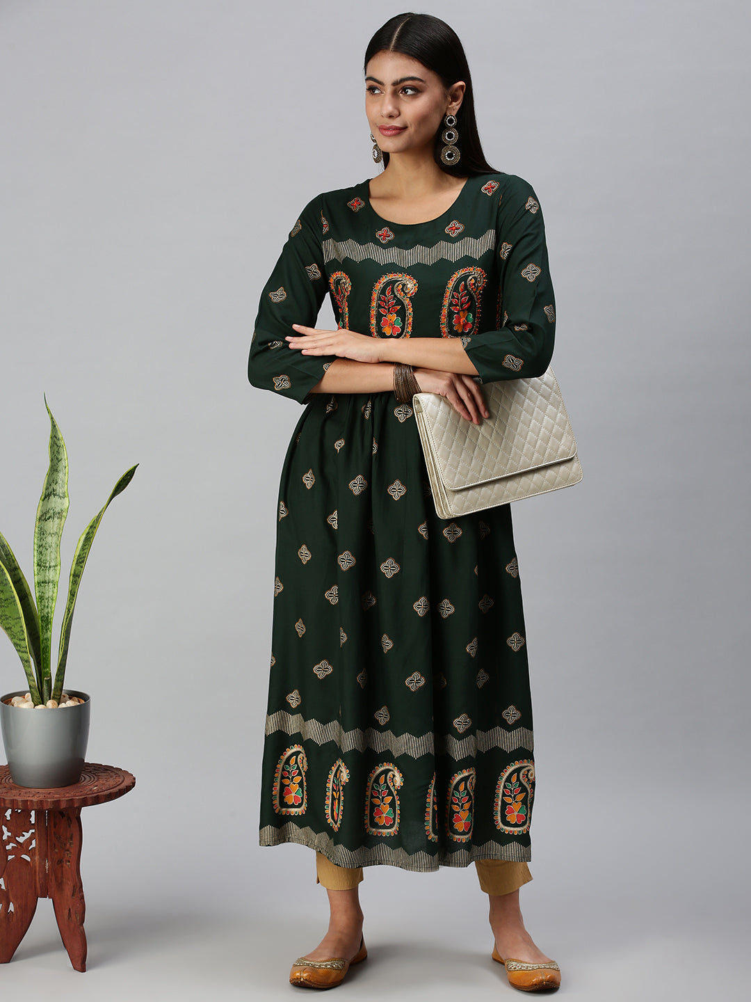 Women's Green Printed Straight Kurta