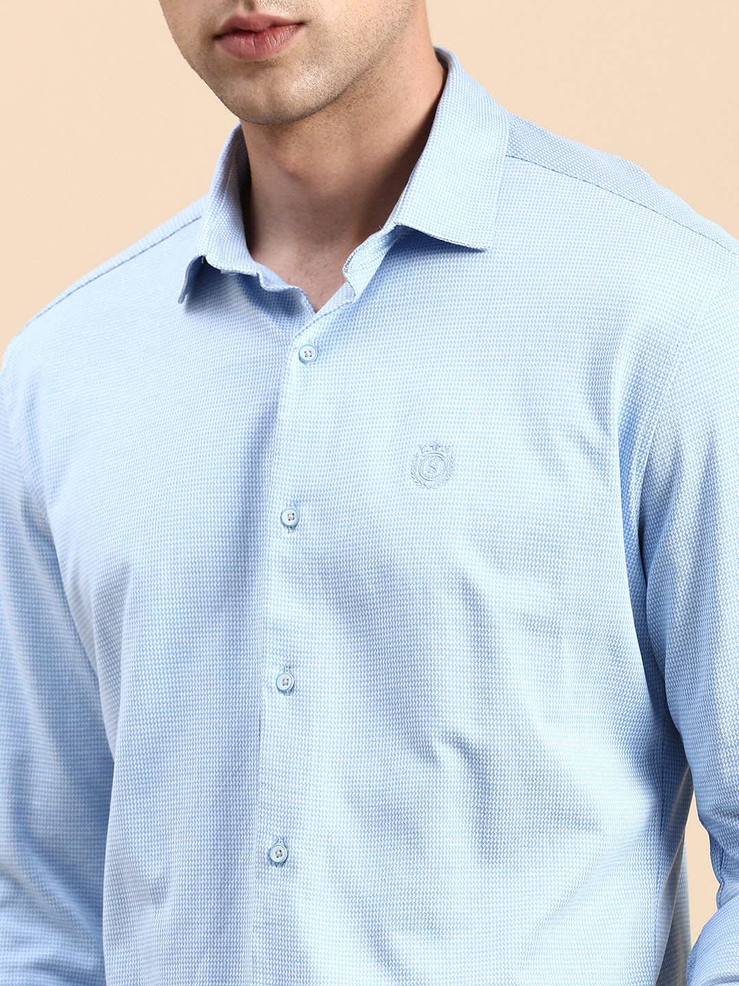 Men Blue Solid Casual Shirt