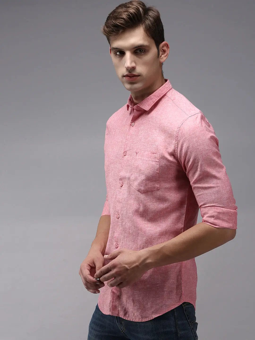 Men's Pink Solid Casual Shirt
