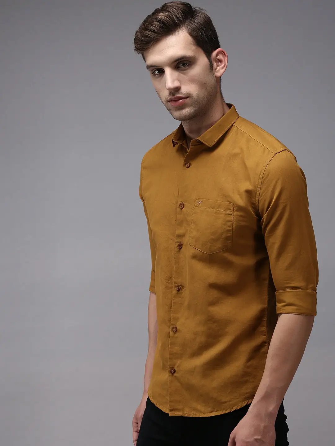 Men's Brown Solid Casual Shirt