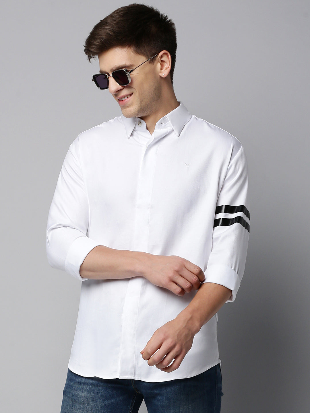 Men White Solid Casual Shirt