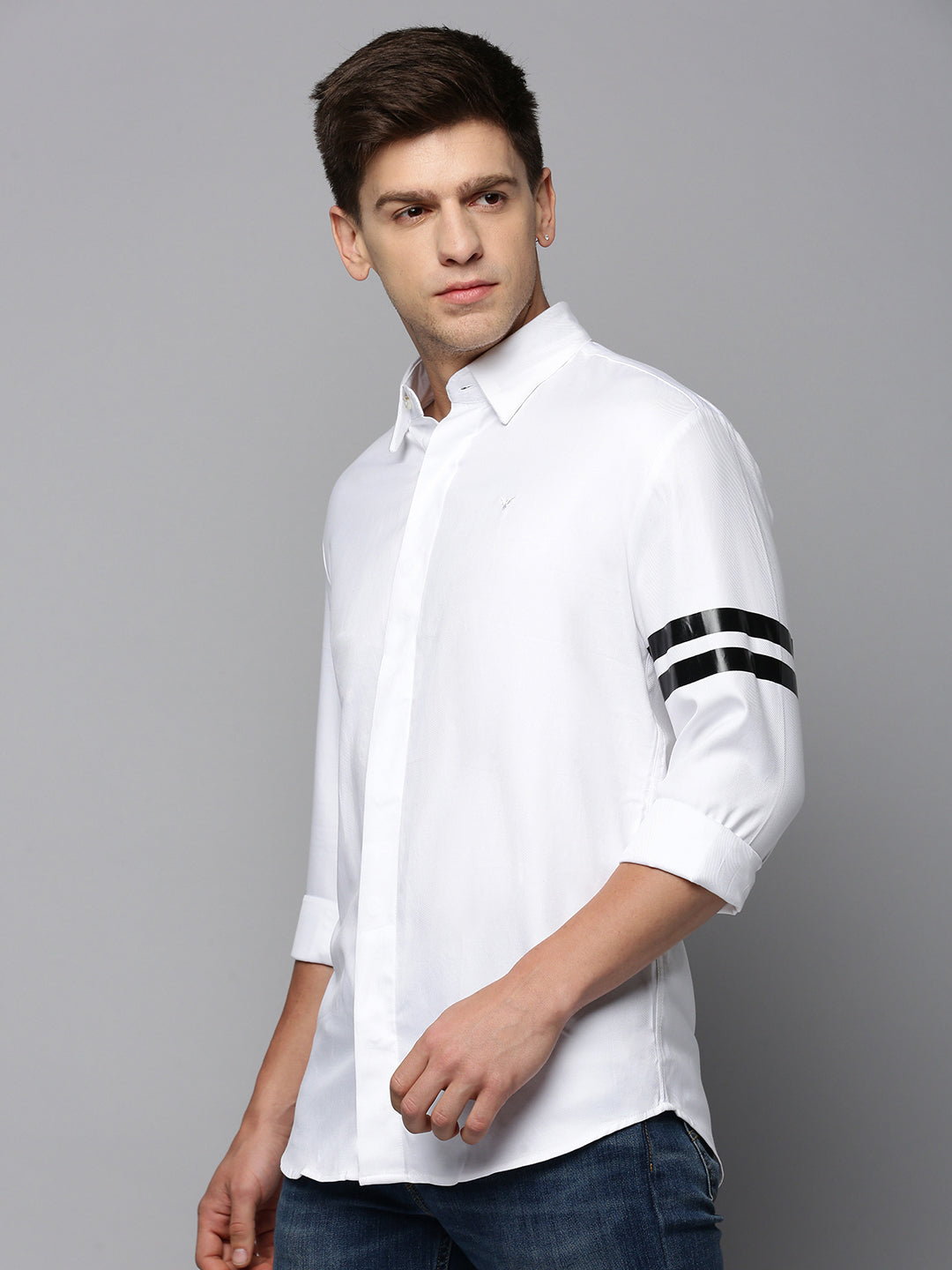 Men White Solid Casual Shirt