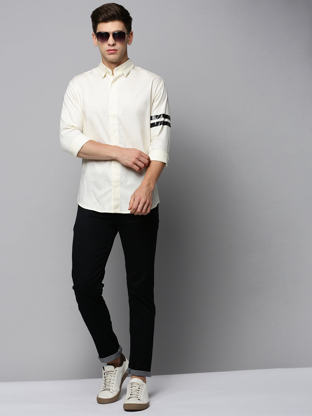 Men Cream Solid Casual Shirt