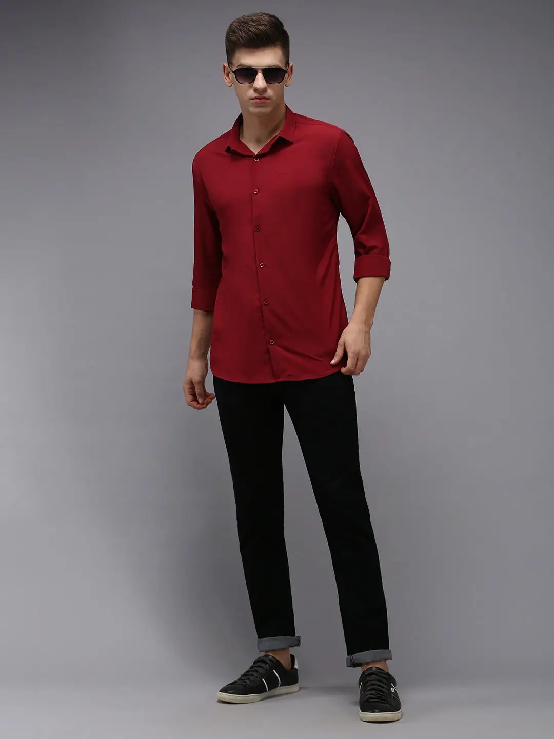 Men's Purple Solid Casual Shirt