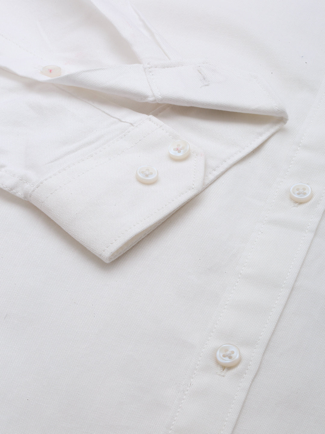 Men White Solid Casual Shirt