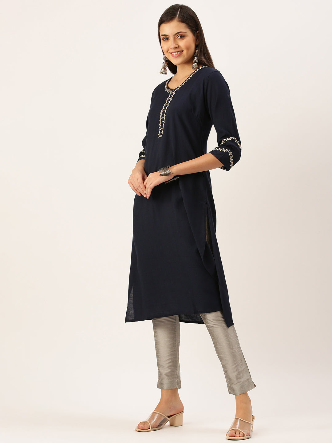 Women's Blue Solid Straight Kurta