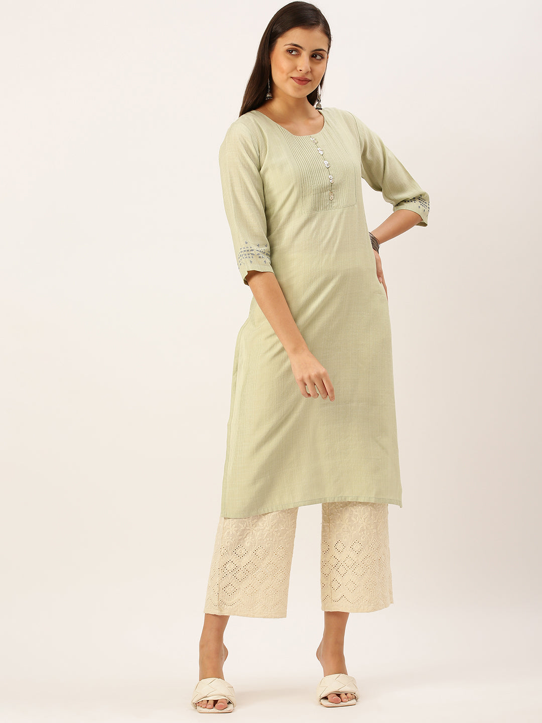 Women's Green Solid Straight Kurta