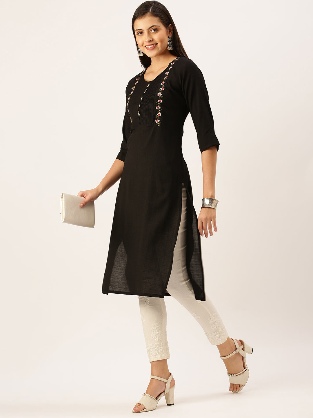 Women's Black Solid Straight Kurta