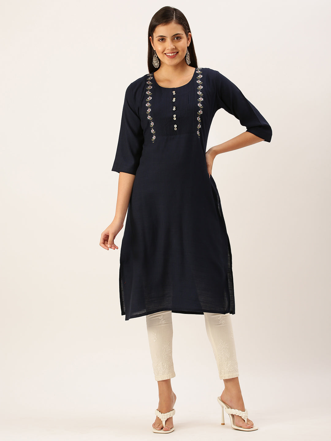 Women's Navy Blue Solid Straight Kurta