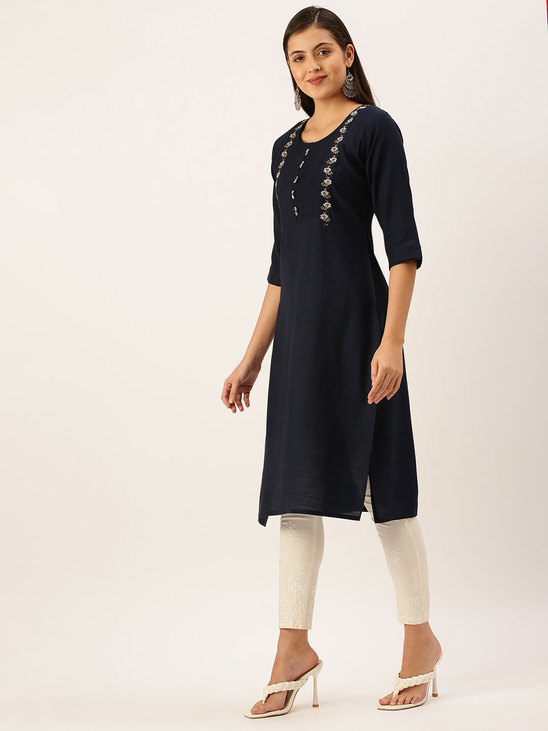 Women's Navy Blue Solid Straight Kurta