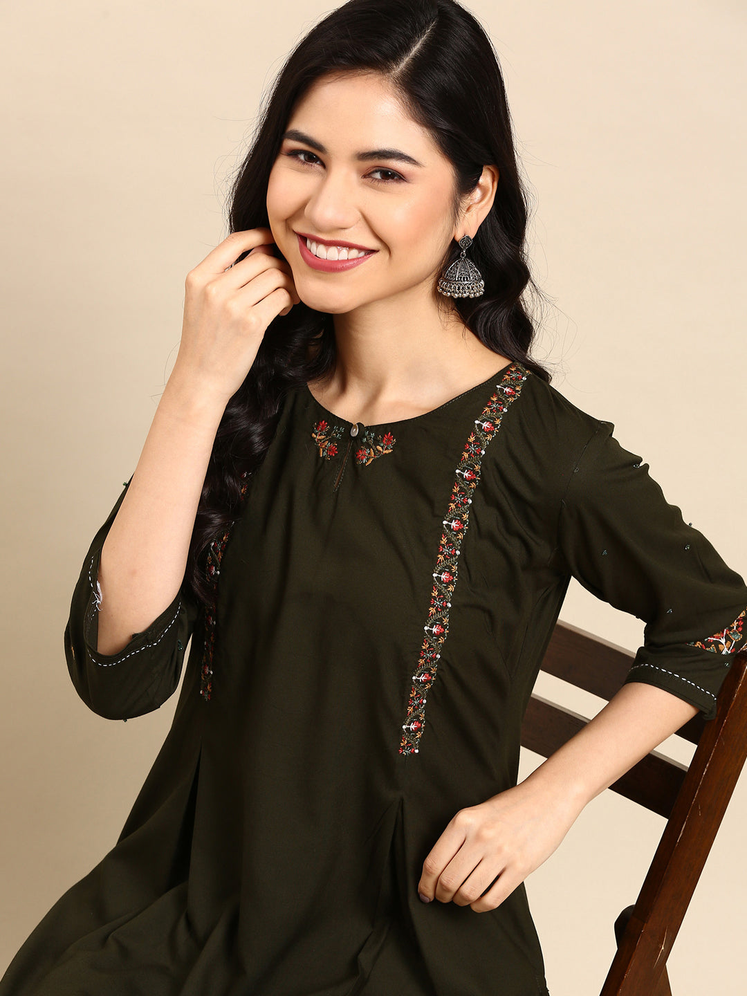 Women's Olive Embroidered Straight Kurta