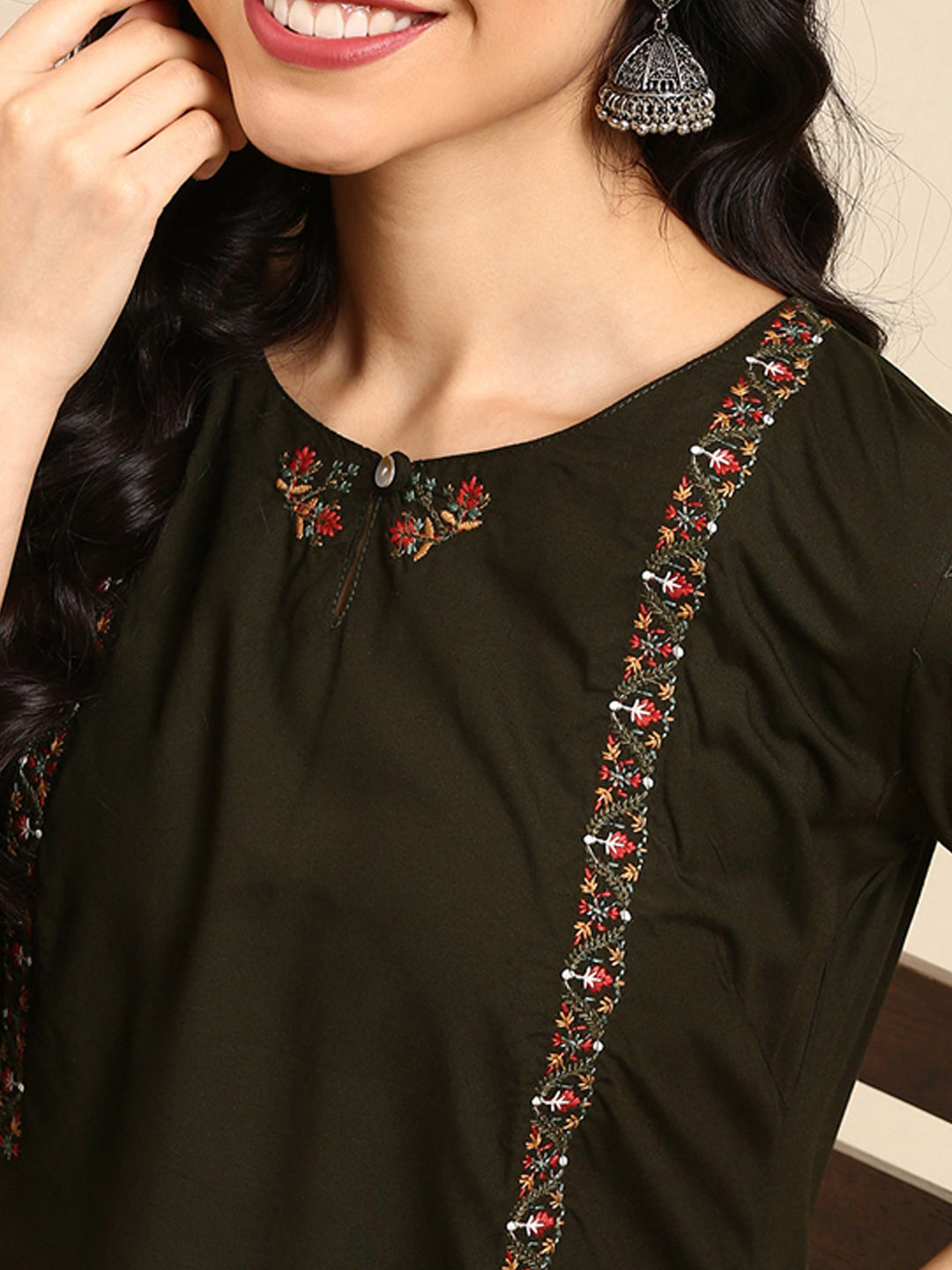 Women's Olive Embroidered Straight Kurta