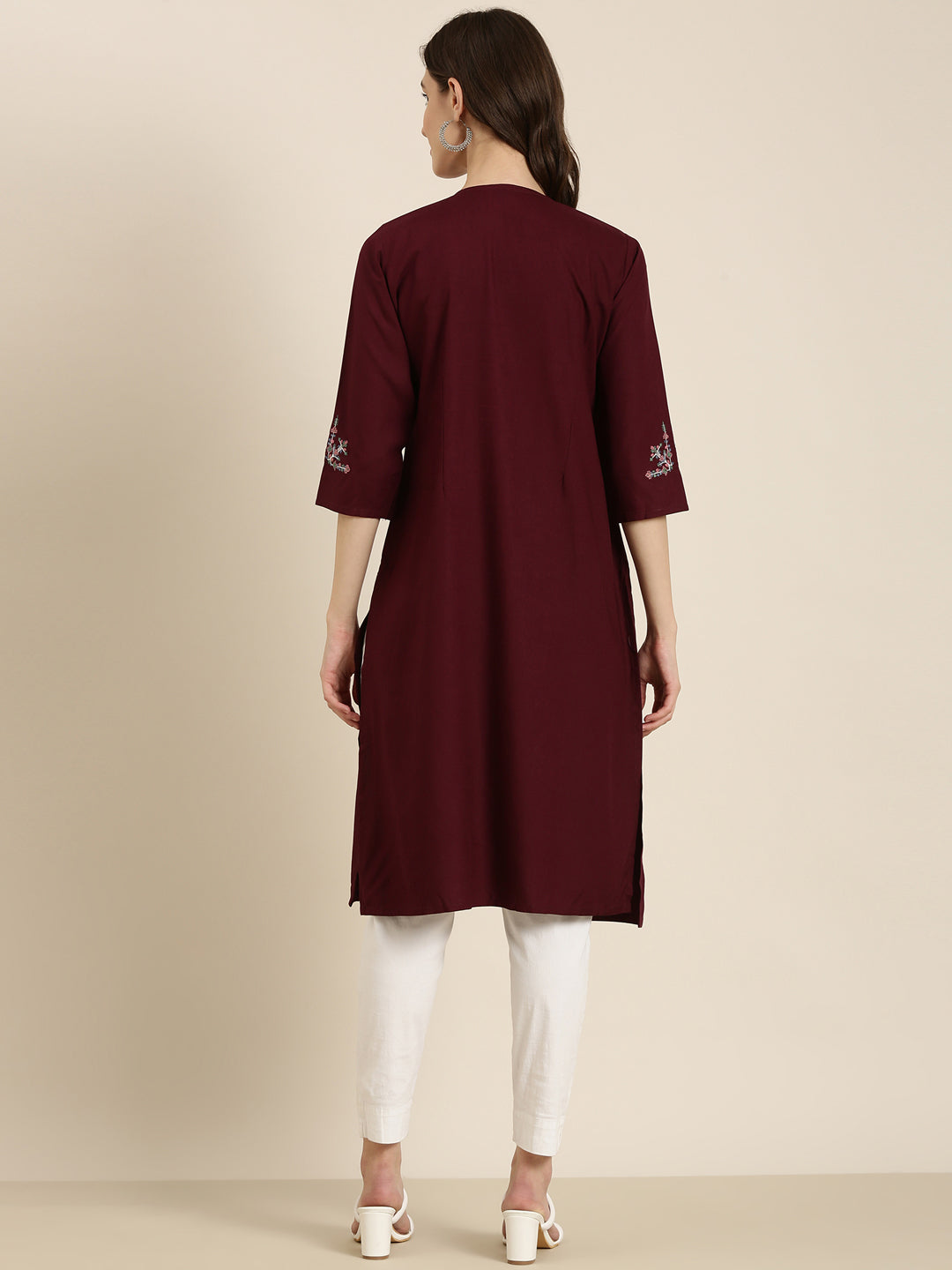 Women Burgundy Solid Straight Kurta