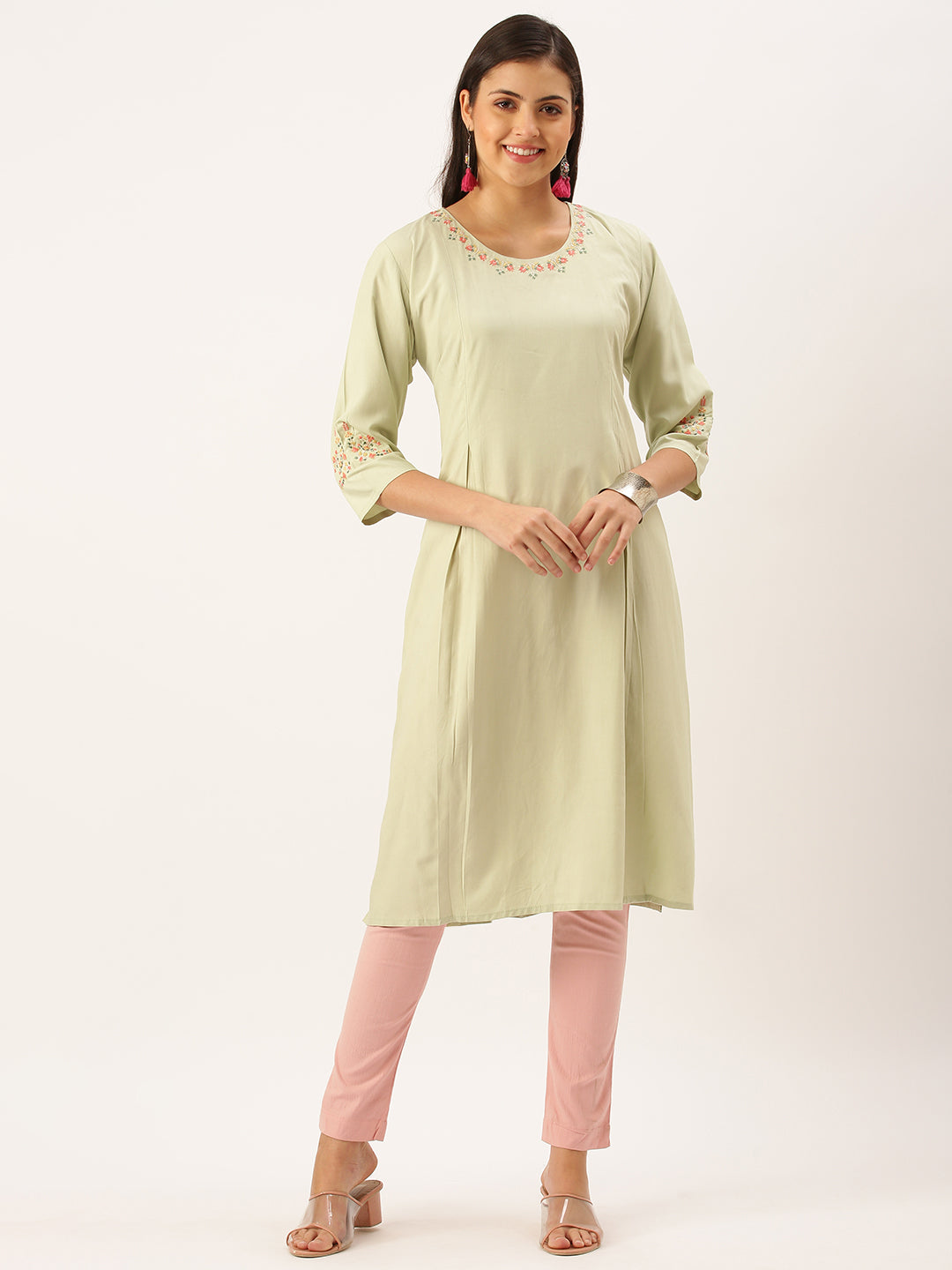 Women's Green Solid Straight Kurta