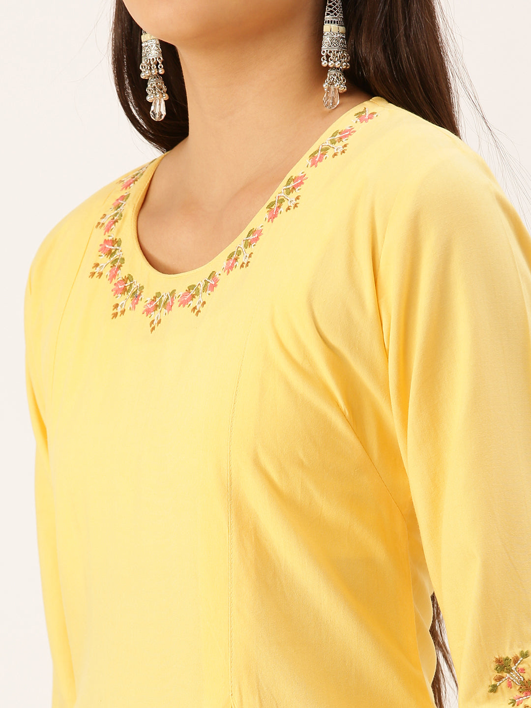 Women's Yellow Solid Straight Kurta