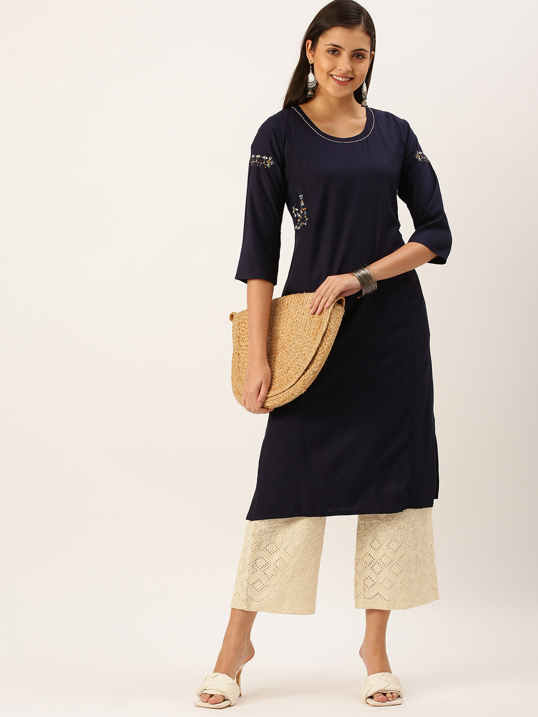 Women's Blue Solid Straight Kurta