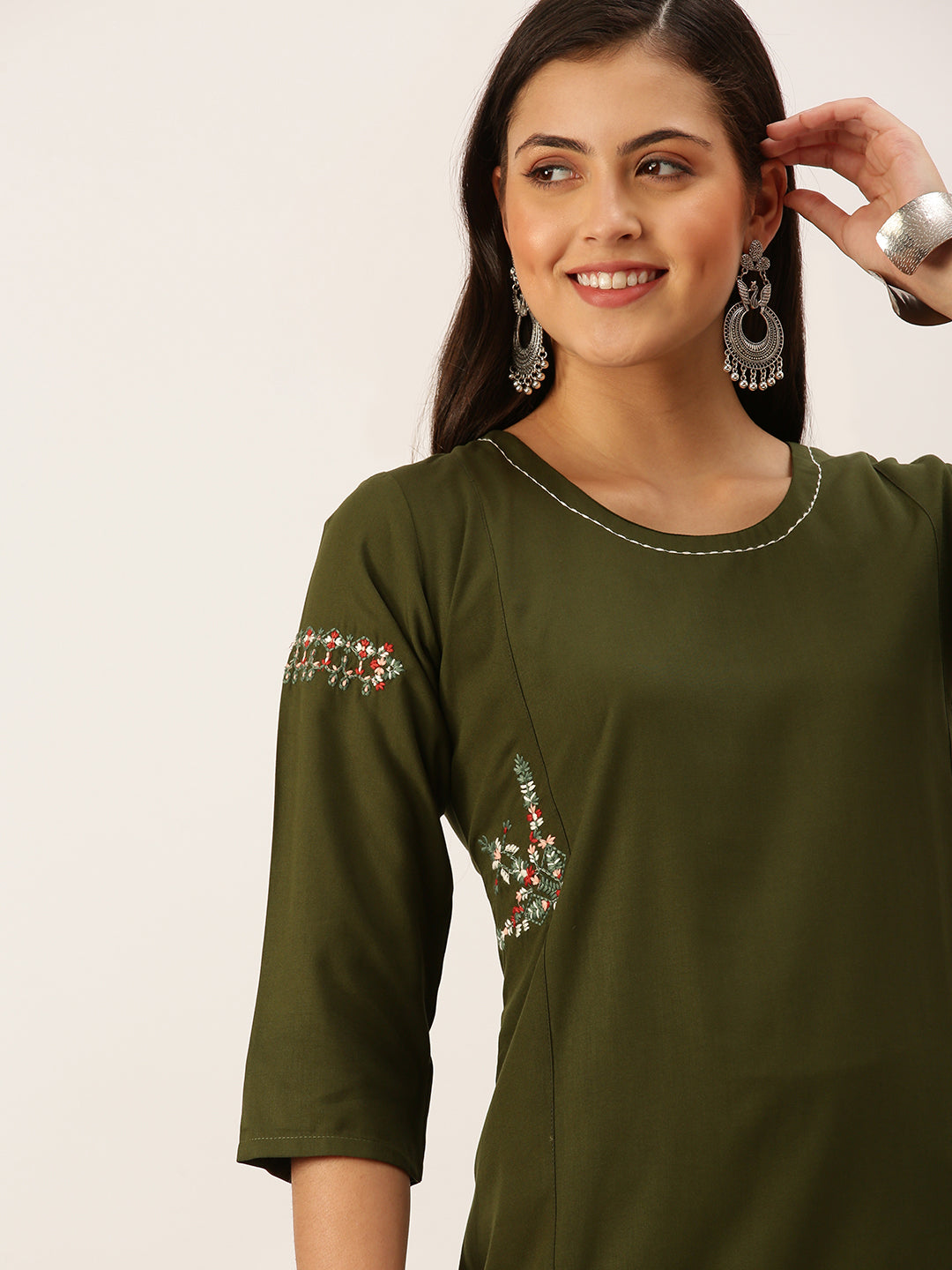 Women's Olive Solid Straight Kurta