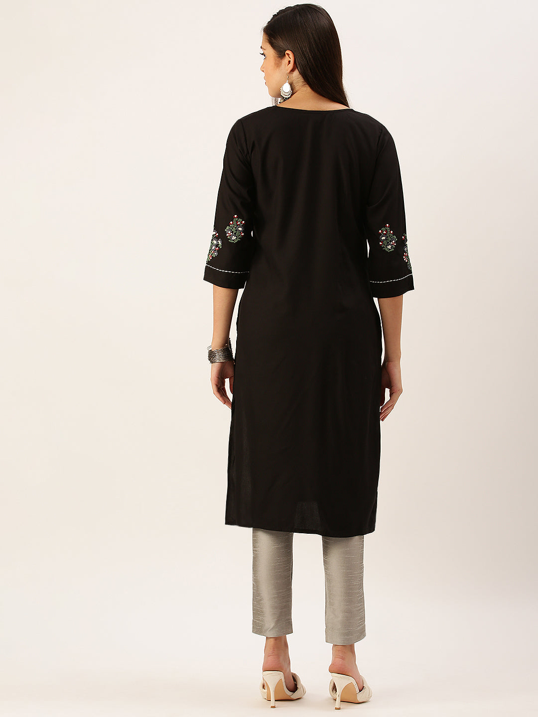 Women's Black Solid Straight Kurta