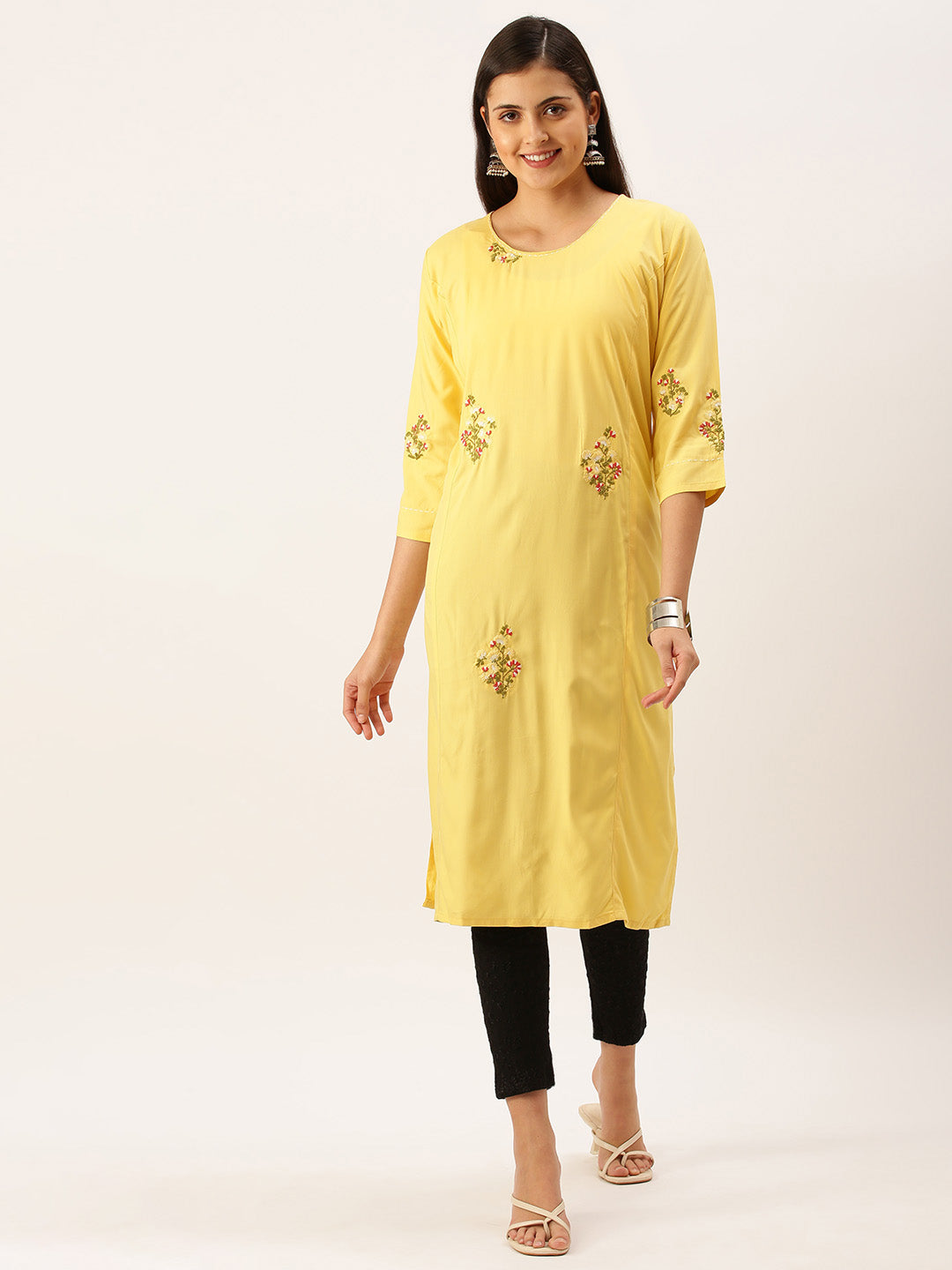 Women's Yellow Solid Straight Kurta