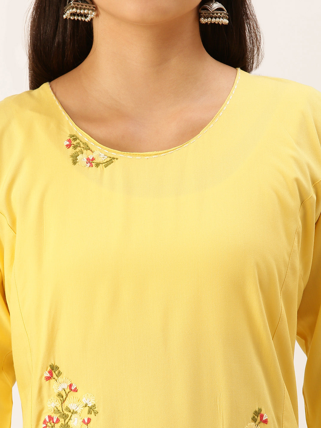 Women's Yellow Solid Straight Kurta