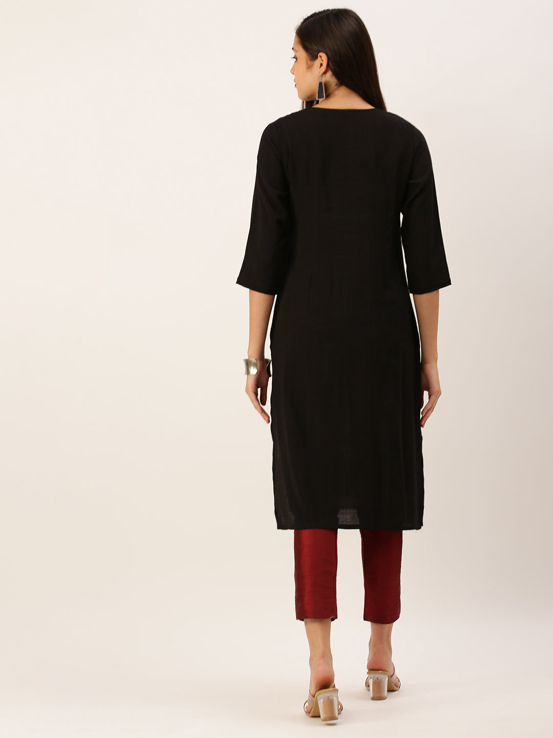 Women's Black Solid Straight Kurta