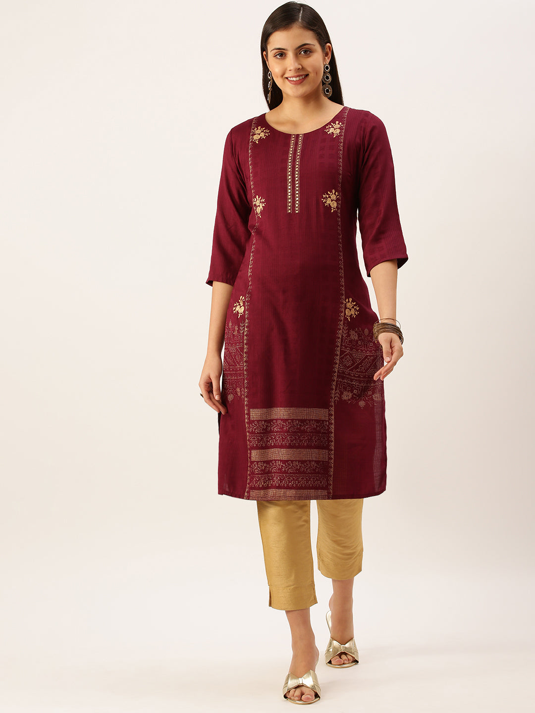 Women's Magenta Solid Straight Kurta