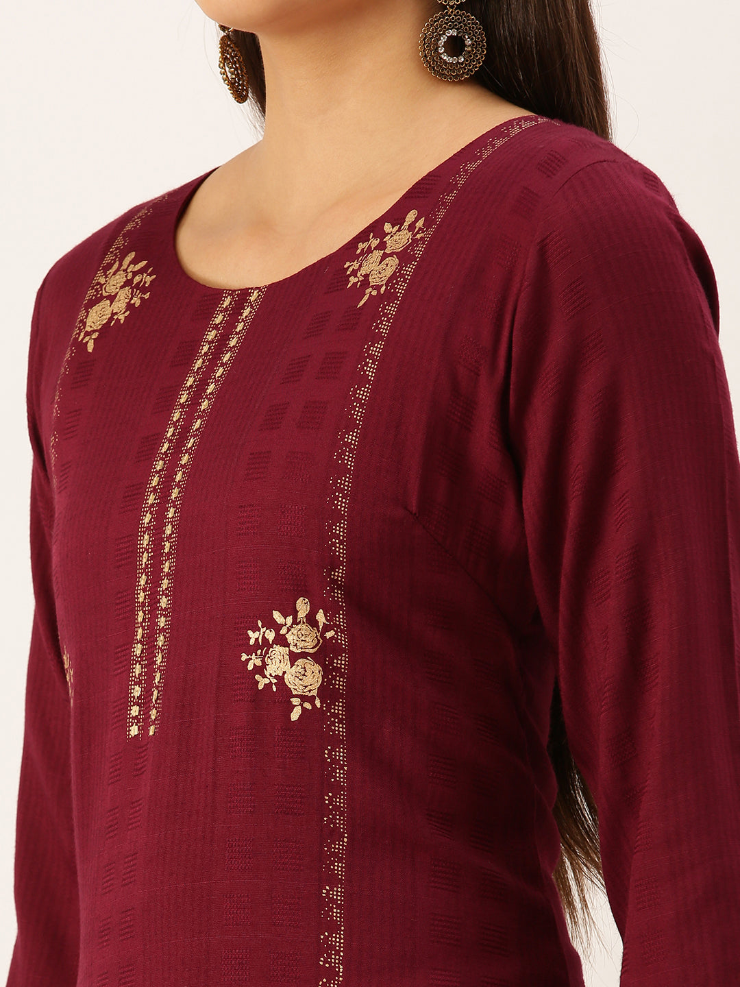 Women's Magenta Solid Straight Kurta