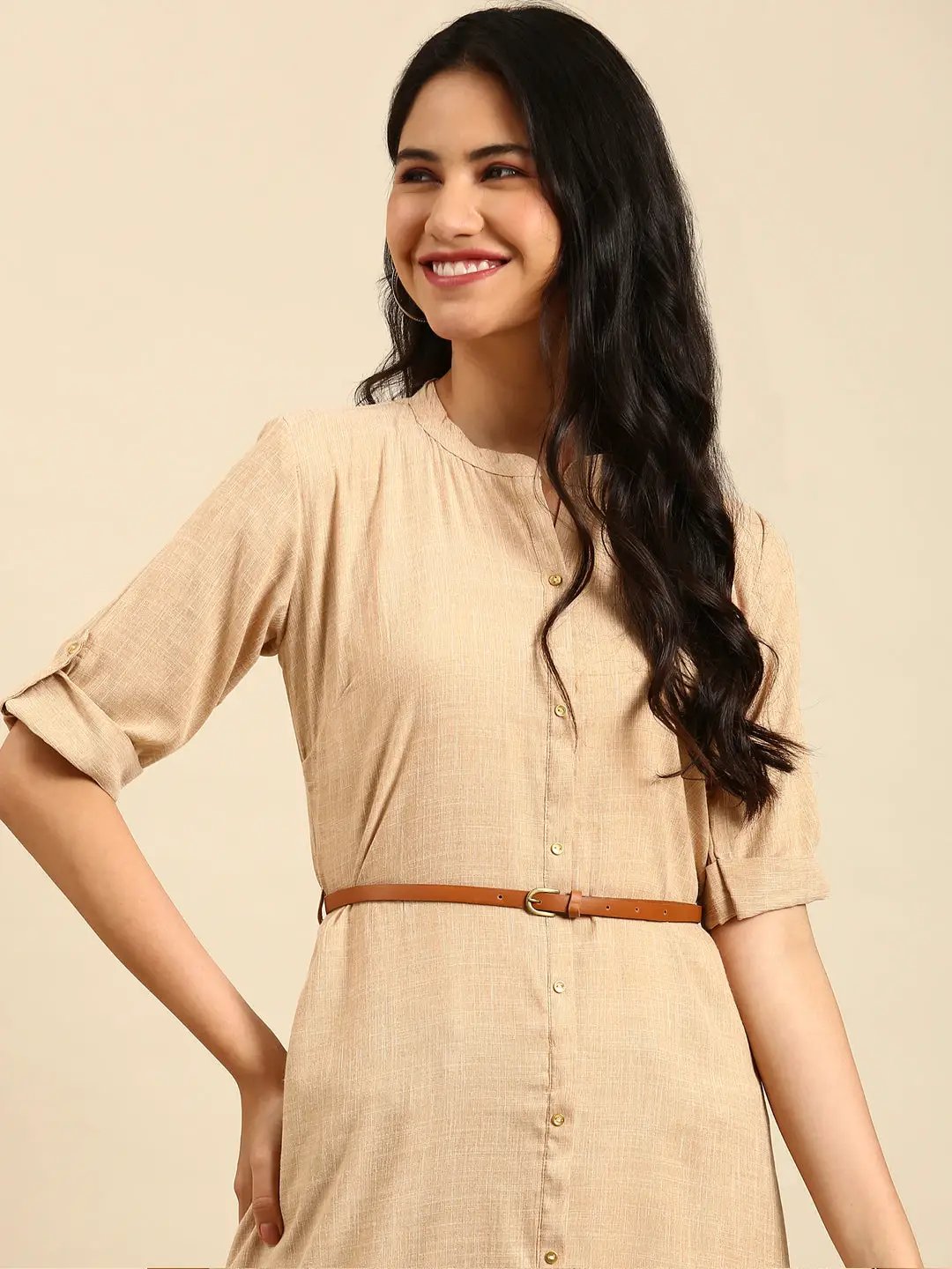 Women's Beige Solid Straight Kurta