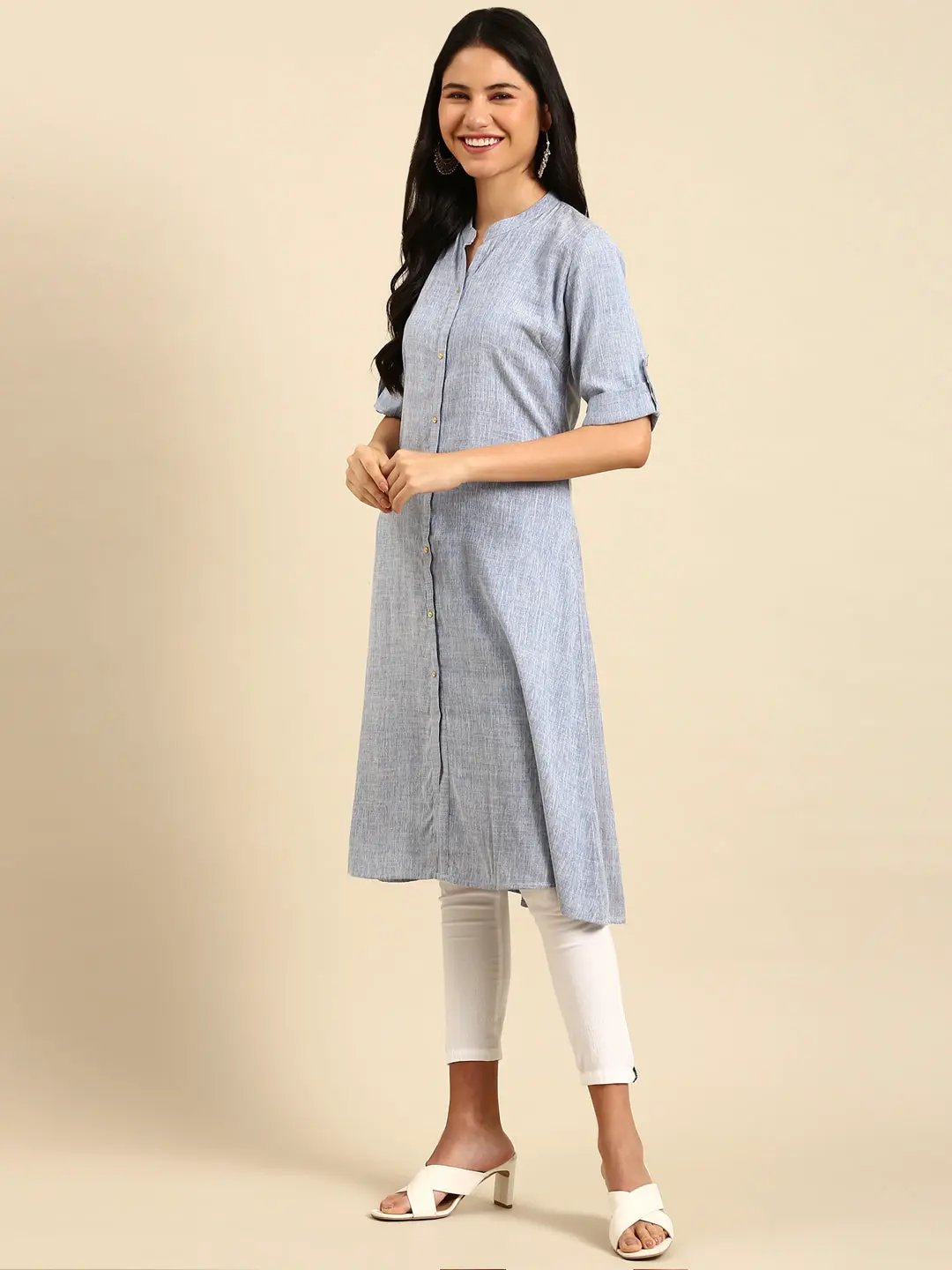 Women's Blue Solid Straight Kurta