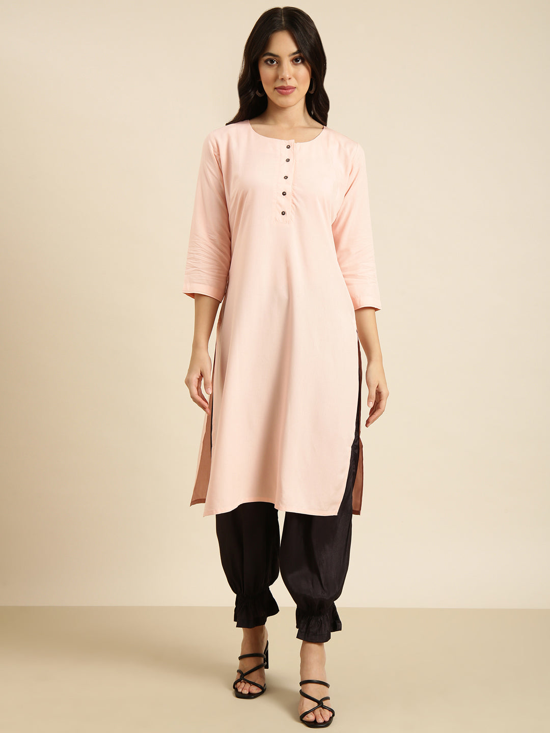 Women's Straight Pink Solid Kurta