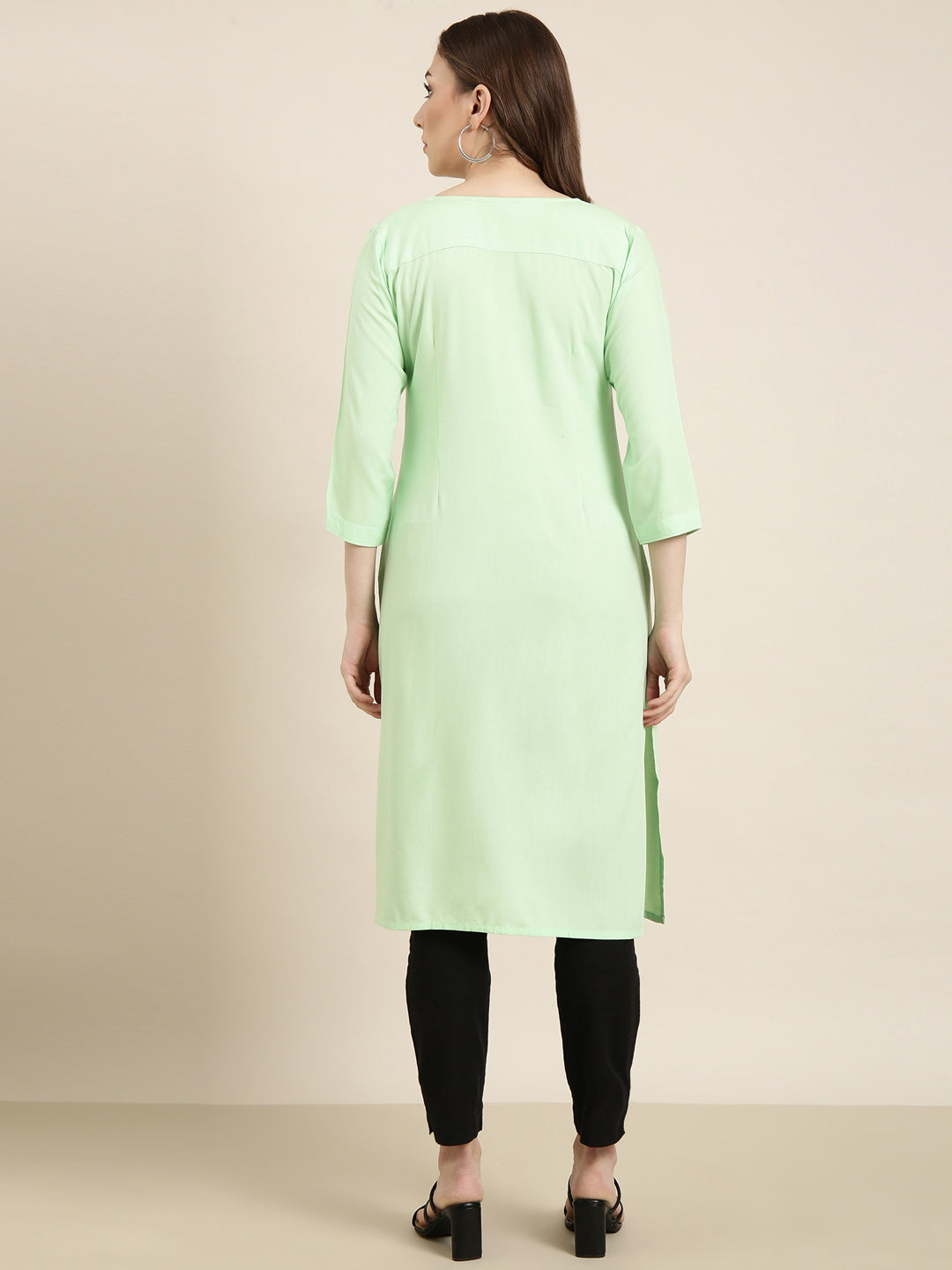 Women Straight Green Solid Kurta