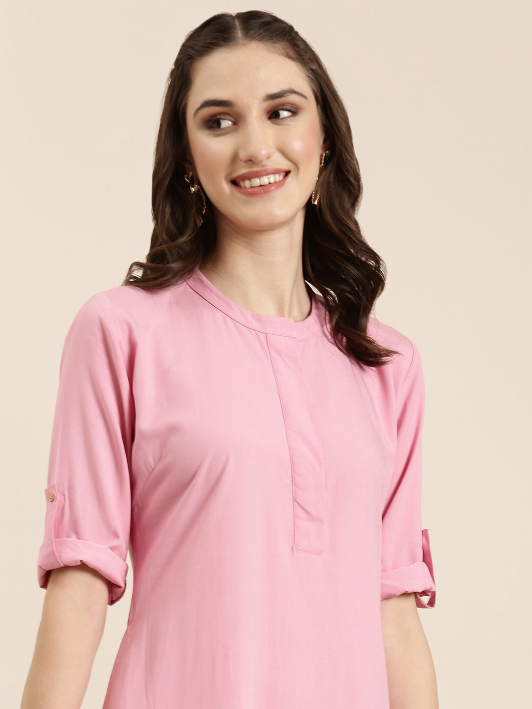 Women Pink Solid Straight Kurta